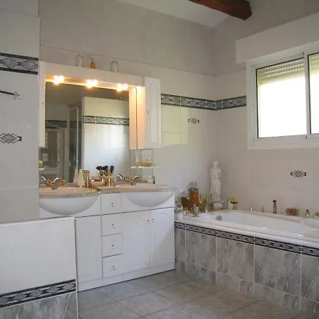 Maraval